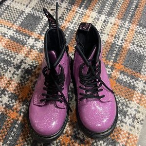 Dr Martens 1460 Purple Shimmer Sparkle Toddler Lace Up Boots - size 9 - EUC